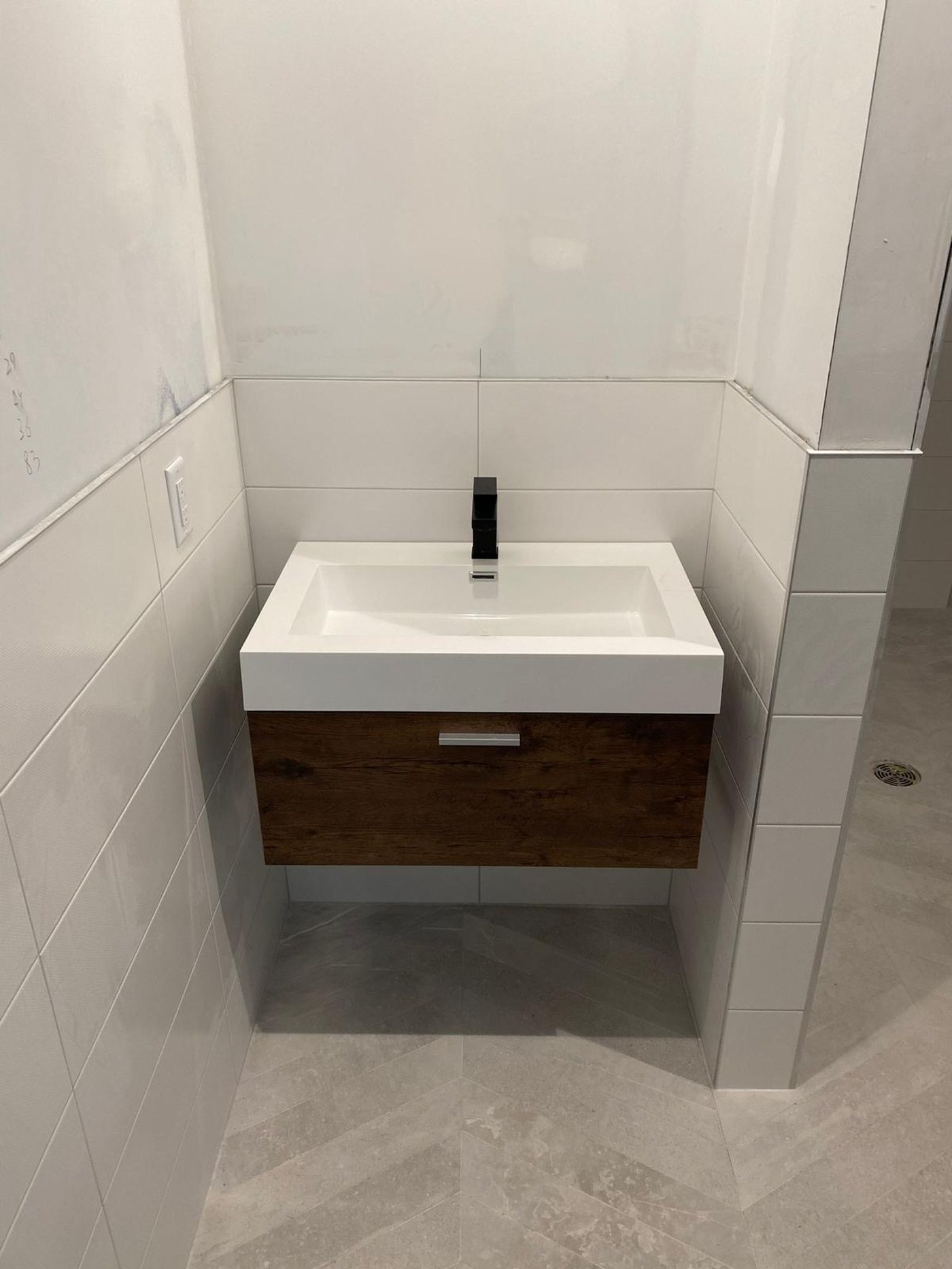 Washroom vanity install