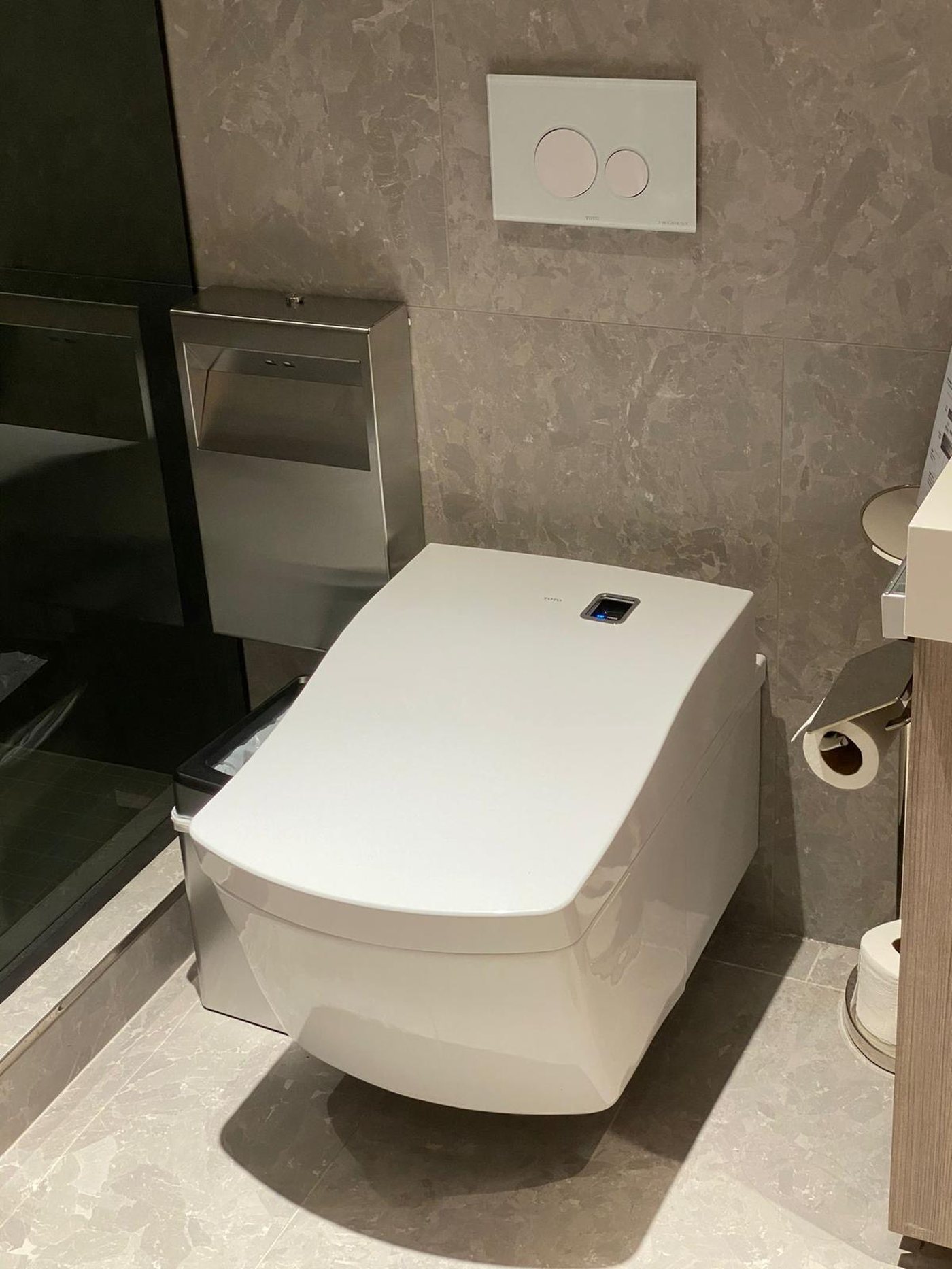 Smart toilet install